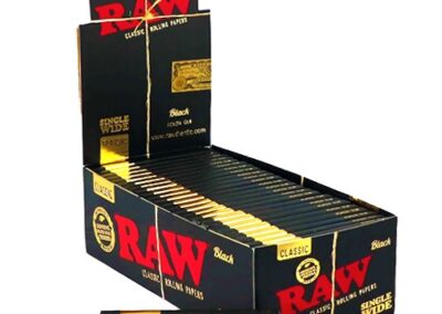 RAW Black Single Wide – Display 50 libritos | Papel ultra fino 70x36 mm sin refinar