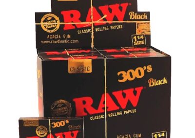Caja RAW Black 300 1 ¼ – 40 Libritos de Papel Ultra Fino de Liar